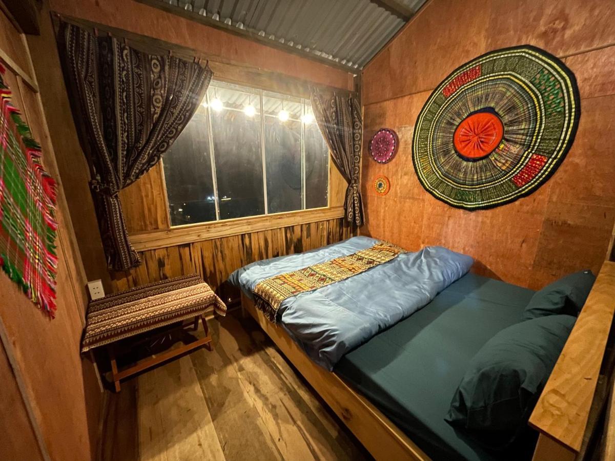 Du Gia Cozy Homestay & Tours Làng Cac Eksteriør billede