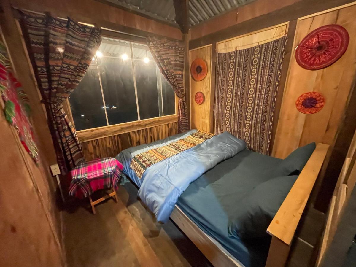 Du Gia Cozy Homestay & Tours Làng Cac Eksteriør billede