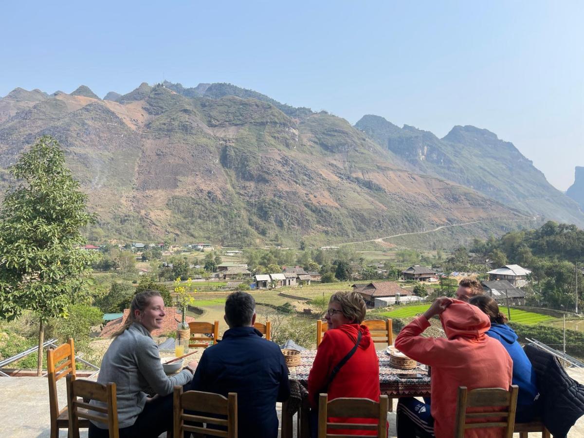 Du Gia Cozy Homestay & Tours Làng Cac Eksteriør billede